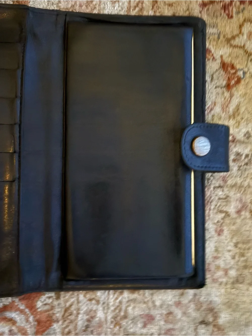 CHANEL Vintage CC Black Leather Wallet